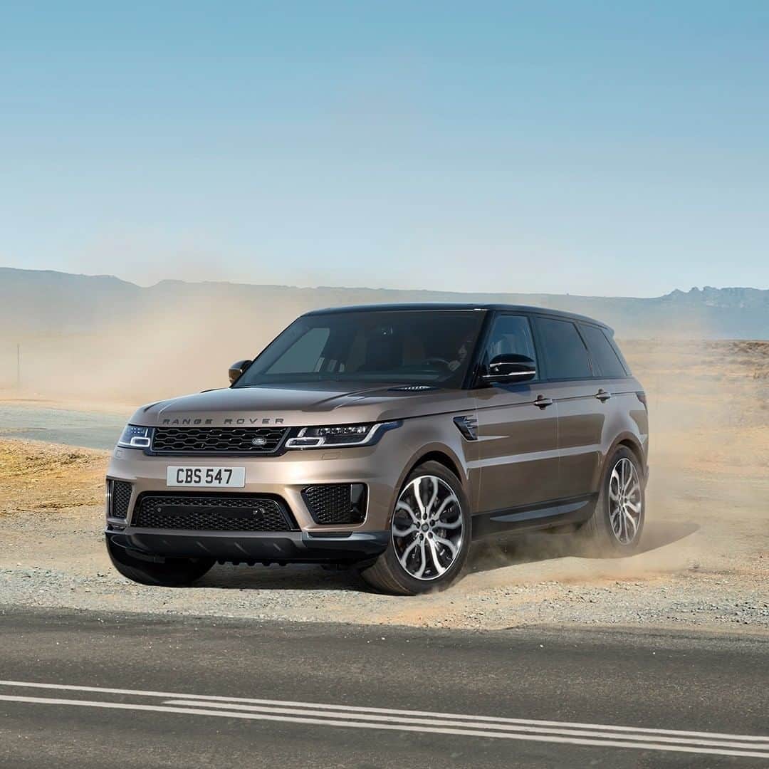 Land Roverさんのインスタグラム写真 - (Land RoverInstagram)「Make every journey a truly unique experience with the new #RangeRoverSport special-edition models including the HSE Silver, HSE Dynamic Black and #SVR Carbon Edition from @LandRoverSV. Tap the link in our bio to explore the vehicles.  #SV #SpecialVehicleOperations #MHEV #LuxurySUV #PerformanceSUV #RangeRover50 #50YearsOfRangeRover」7月17日 21時06分 - landrover