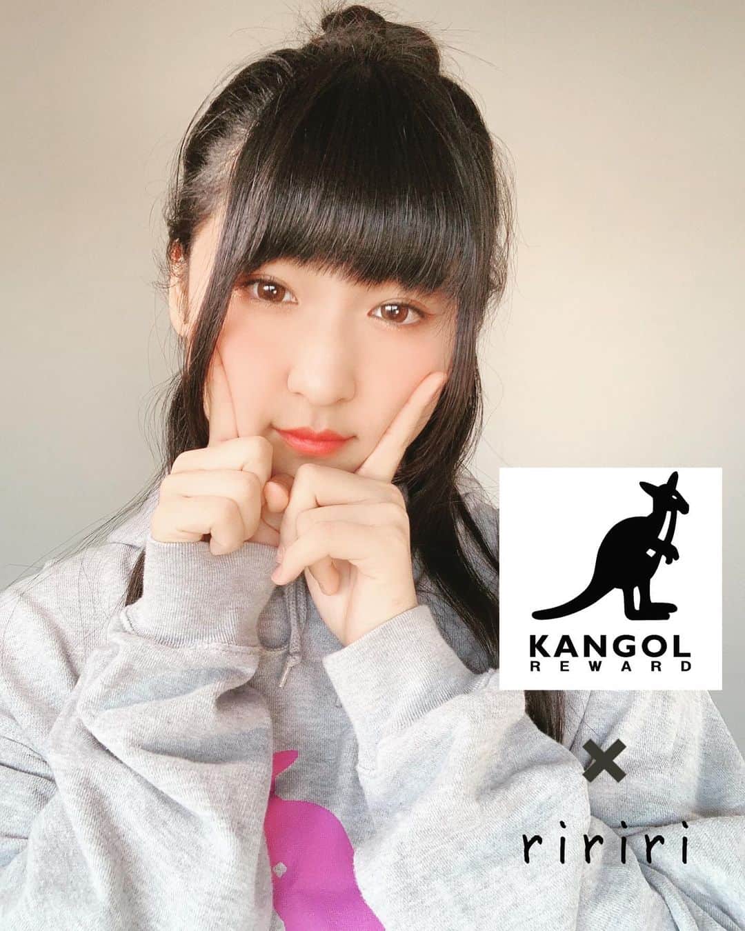 りりりのインスタグラム：「【 KANGOL REWARD × りりり 】 ❗️❗️❗️コラボ第二弾❗❗❗  コラボの半袖Tシャツを制作させて頂くことが決まりました😆  今回はサイズも色々〜👚👕 メンズもレディースも👬👭 色やデザインお楽しみに😆 じぶんチョイスです😤✊ 今回はカワイイ系かも、、⁉️ 可愛いし普段使いしまくれると思うーー🌟  8月受注開始予定！！(※完全受注生産) お楽しみに🌞🌴🌺✨  半袖もおそろしましょ〜🥰  @kangol__reward」