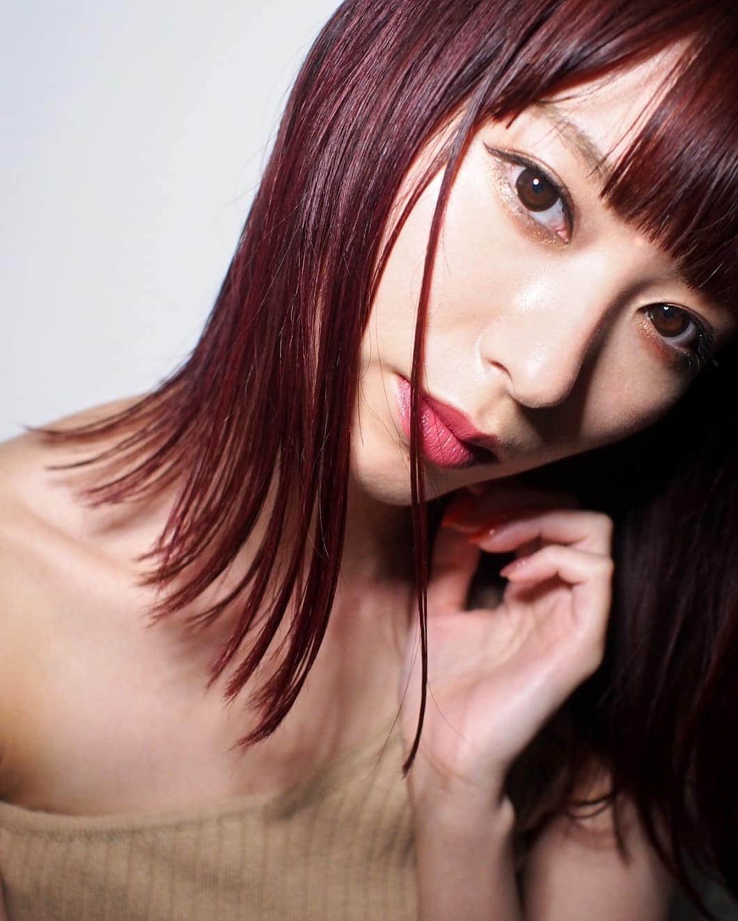 クマモトタツヤさんのインスタグラム写真 - (クマモトタツヤInstagram)「. #kumaxGIRLS #ほしなめいく . . Hair cut-color-styling / YUUICHIRO FUKUMOTO (switch) Make up / HOSHINA (switch) Guest / MAYUKA (switch guest 2nd year) Photo / T.KUMAMOTO (switch)  #kumaxMAYUKA #クマナリ #photobykumamoto」7月17日 21時42分 - tatsuya_kumamoto