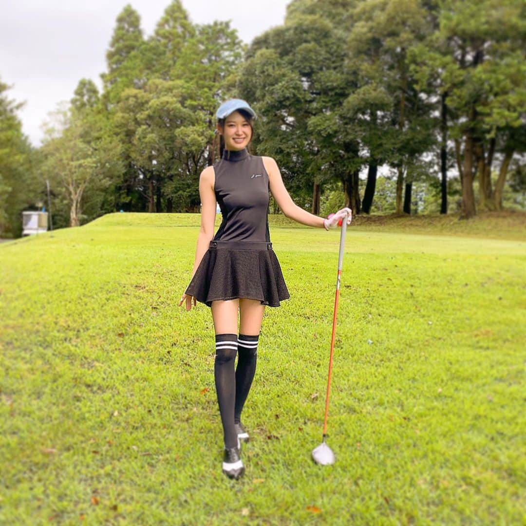 荒井つかささんのインスタグラム写真 - (荒井つかさInstagram)「@j.jane_japan  🏌️‍♀️⛳️ ワンピース楽かわ！ 相変わらずj.janeはスタイルよく見てせてくれて有難いです🙏🏻 . . . #ゴルフ #ゴルフ女子 #大千葉カントリー倶楽部 #ゴルフウェア #ゴルフコーデ #j_jane #j_jane_golf #golf #golfwear #dayoff」7月17日 21時53分 - 22tuttu_