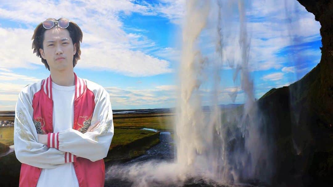 廉さんのインスタグラム写真 - (廉Instagram)「【空想世界旅行11】滝か、滝以外か アイスランドのセリャラントスフォス。落差65mはマジパネェ。」7月17日 22時03分 - ren.nre.n