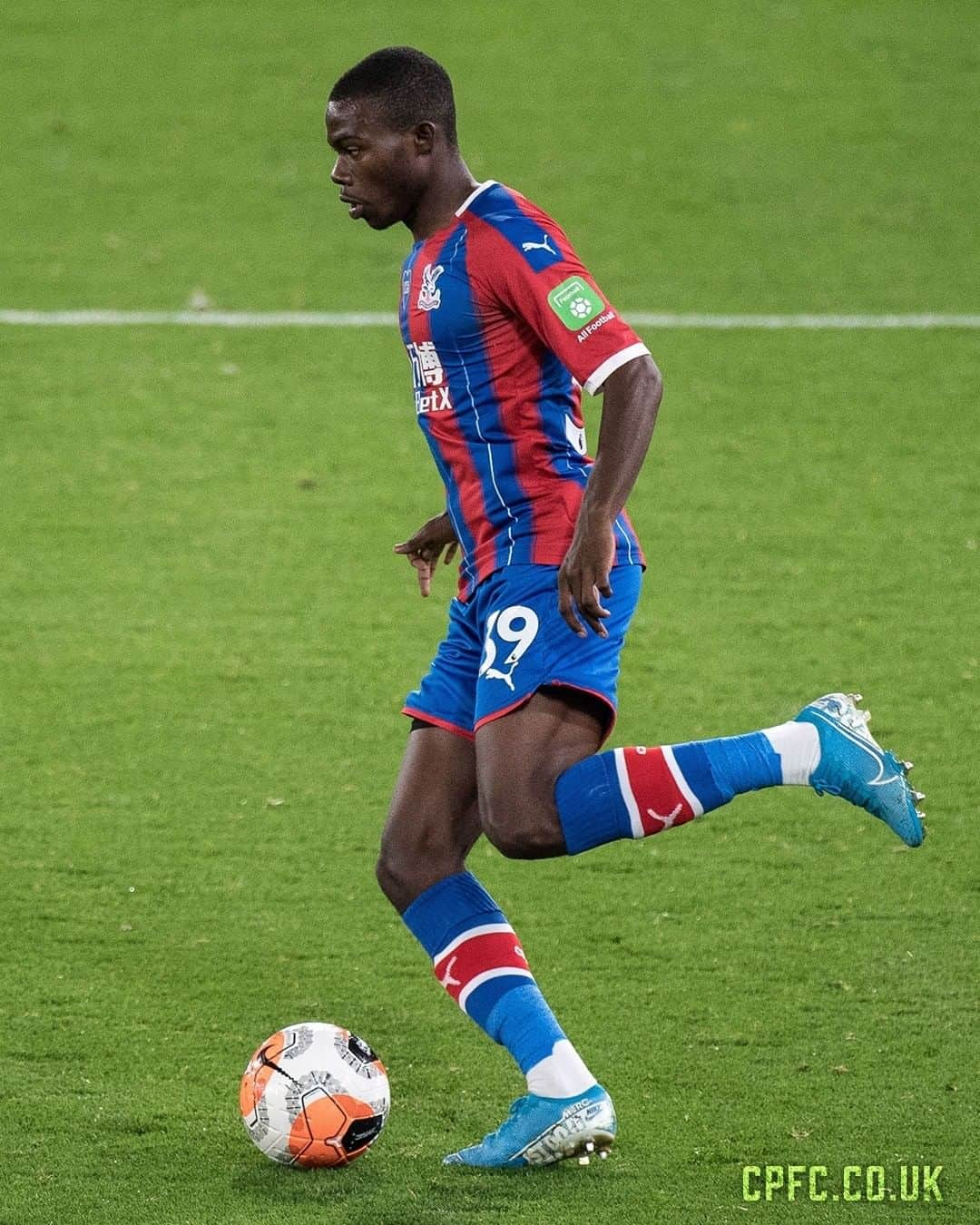 クリスタル・パレスFCさんのインスタグラム写真 - (クリスタル・パレスFCInstagram)「™️⁣ ⁣ #CPFC #PremierLeague #PL」7月17日 23時04分 - cpfc