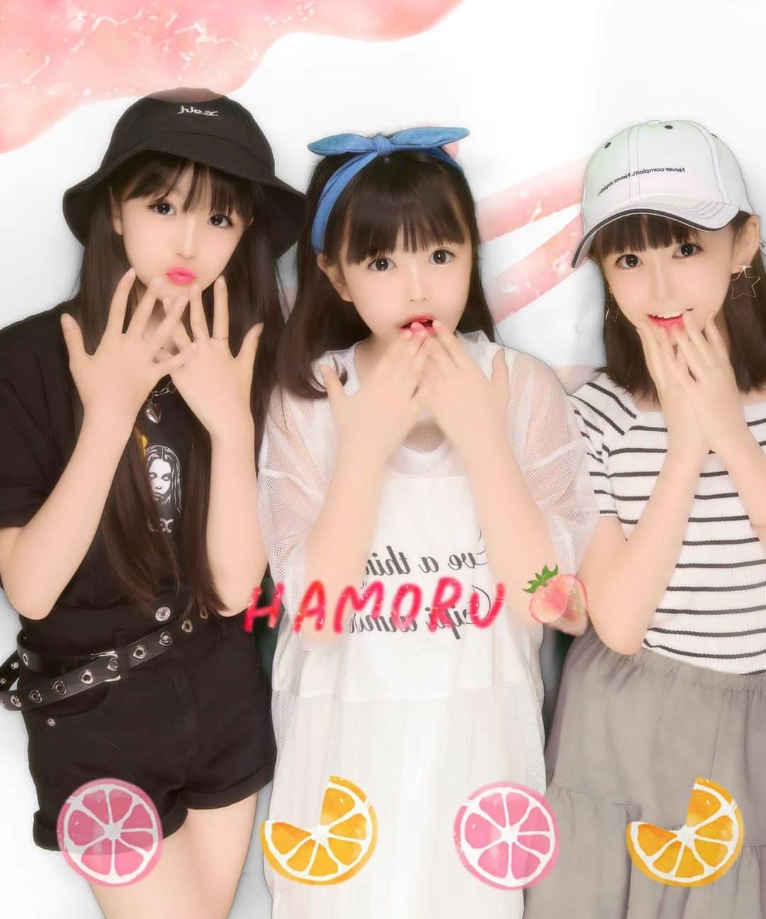 中田華月さんのインスタグラム写真 - (中田華月Instagram)「こないだ撮ったプリクラ🤍  ＃プリント倶楽部 #るか #もね #今日も雨かよ #ぴえん」7月18日 9時32分 - hachan0925