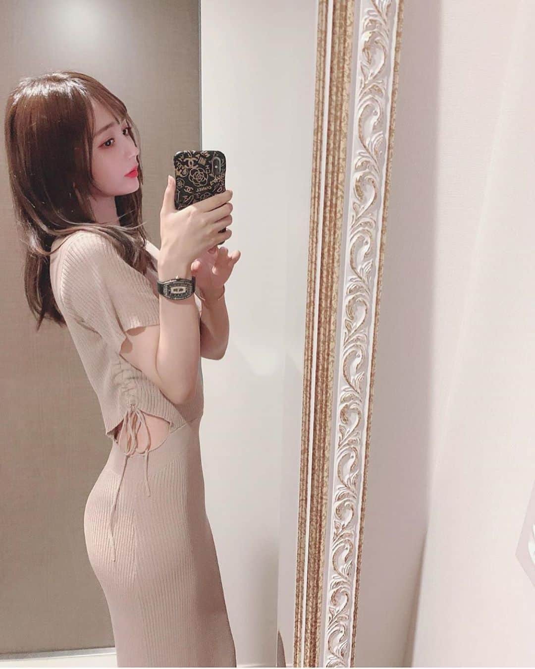 美女JAPANのインスタグラム：「どうも美女JAPANです！✨ ＊ ＊ 今回ご紹介するのはこの方‼️ ＊ ＊ ゆうたむさん！@yuutamu_non ＊ ＊ 綺麗すぎる！！🙈💕 スタイルもいいし、羨ましい！！💕 ＊ ＊ ゆうたむさんのアカウントには他にも素敵な投稿がたくさんあります！✨ ＊ 皆さんも是非チェックしてみてね🧸 ＊ ＊ 明日の投稿もお楽しみに！！ ＊ ＊  #色気 #可愛い #綺麗 #かわいい #写真集 #モデル #美肌 #笑顔 #スタイル抜群 #可愛い #可愛すぎ #会いたい #天使 #美女 #美人 #美しい #清楚 #スタイル #色白 #スタイル抜群 #美脚 #素敵 #カワイイ #応援」