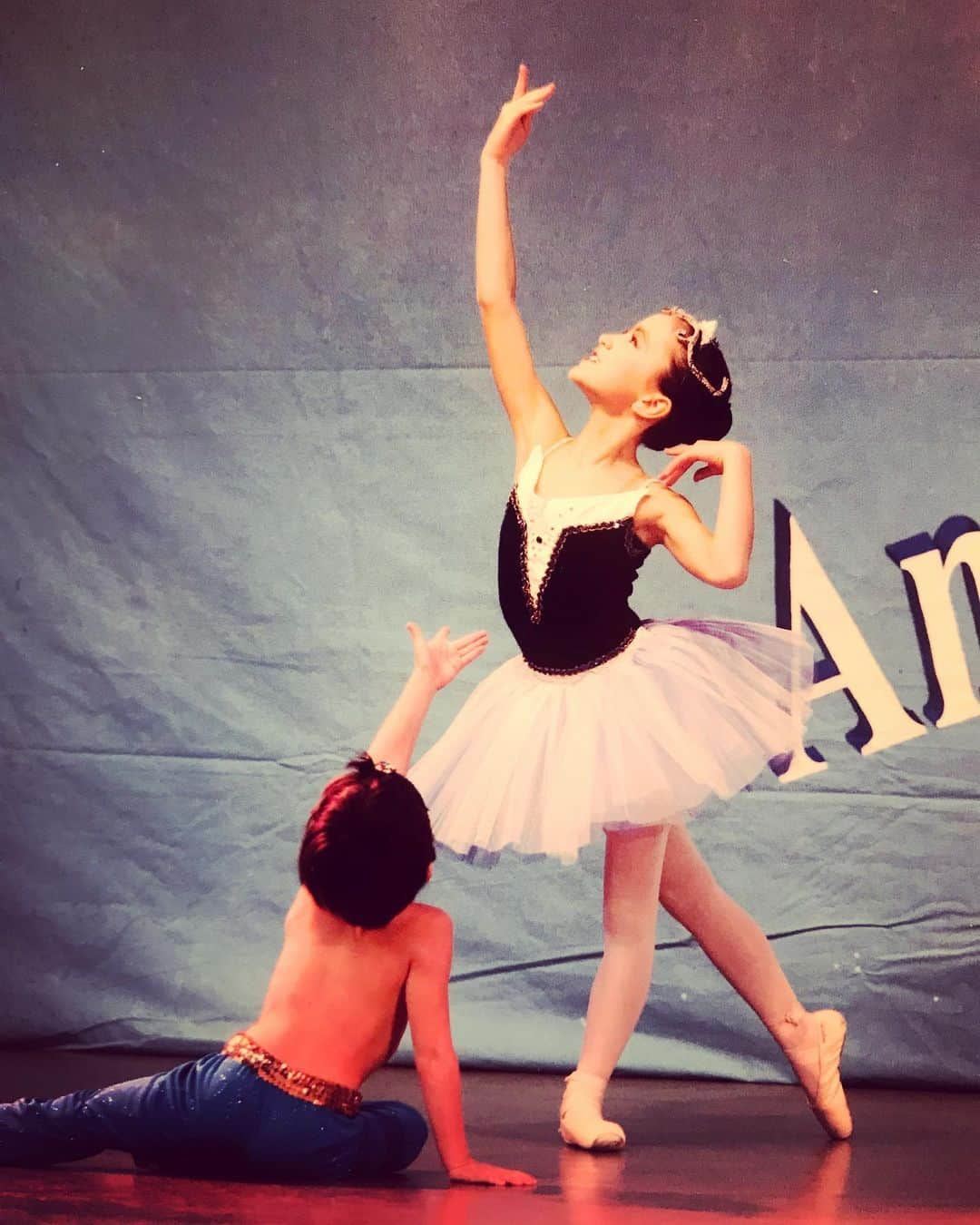 ミコ・フォガティのインスタグラム：「My mom found some ancient pictures of my brother and I when we danced the Le Corsaire pas de Deux when I was 8 years old and he was 6 years old 😂😅 .」