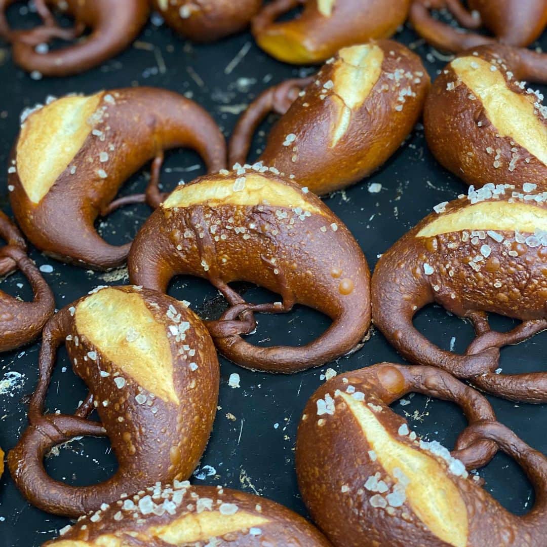 魔女菅原のグルメインスタ