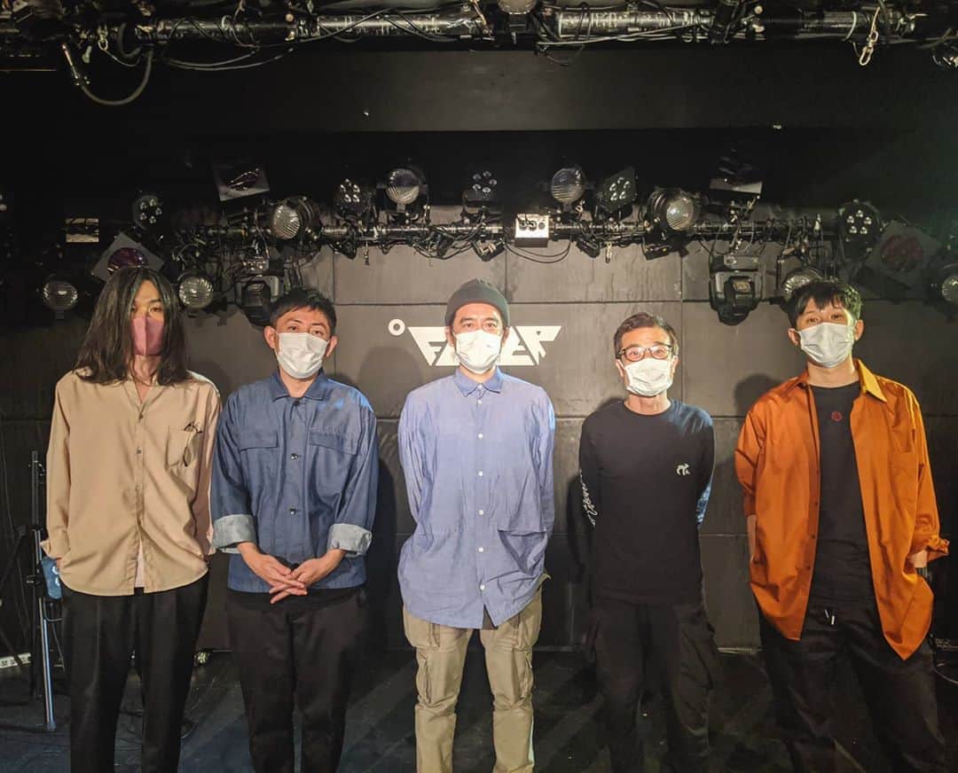 磯部正文のインスタグラム：「ケイシと堕落モーションFORK2と共に FEVERからの配信ライブ ご覧下さった皆様ありがとうございました 色々な話も出来て良かったです🤓」