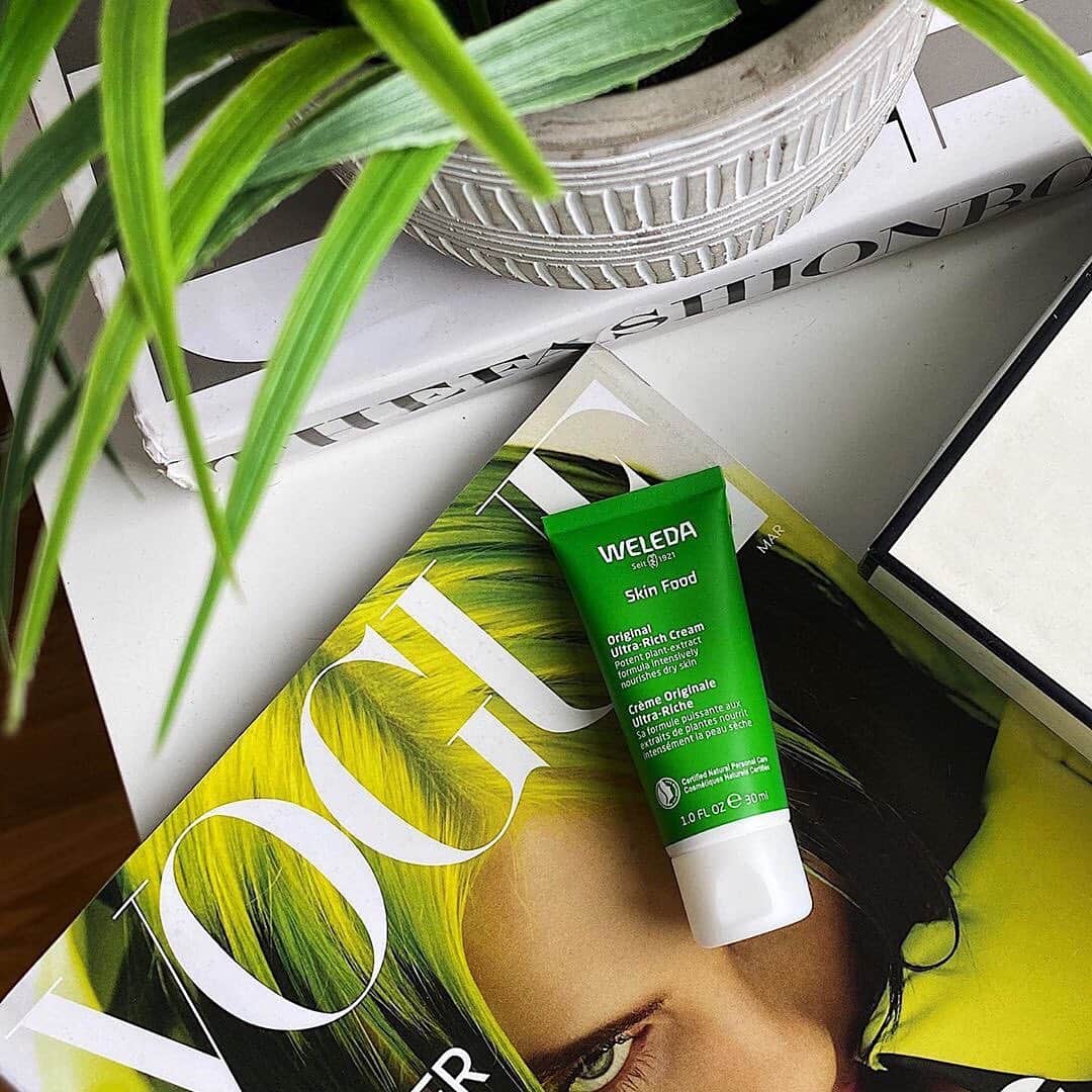 Weledaのインスタグラム：「Skin Food but make it fashion! 💚#WeledaSkinFood」