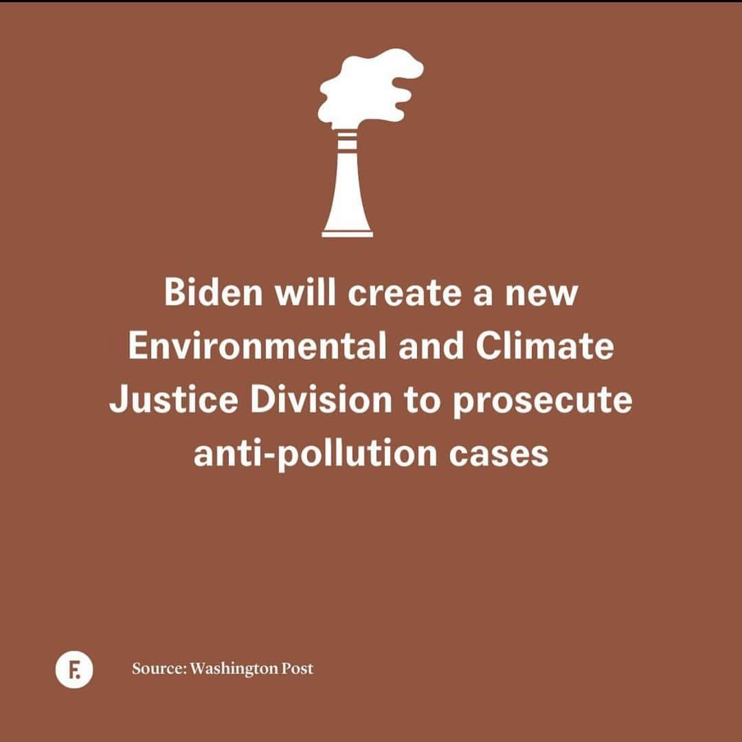 トームさんのインスタグラム写真 - (トームInstagram)「#repost @thefrontlash Is that hope we feel? Democratic presidential nominee @joebiden released an aggressive and progressive climate plan this Tuesday and we 👏🏽 are 👏🏽 here 👏🏽 for 👏🏽 it. Biden’s willingness to work with activists and his progressive colleagues on climate goals that will create jobs and save lives has us ready to vote, donate and volunteer our time to get him into office.   “We’re not going to tinker around the edges. We’re going to make historic investments and seize the opportunity to meet this moment in history.” Joe Biden」7月18日 6時40分 - tomenyc