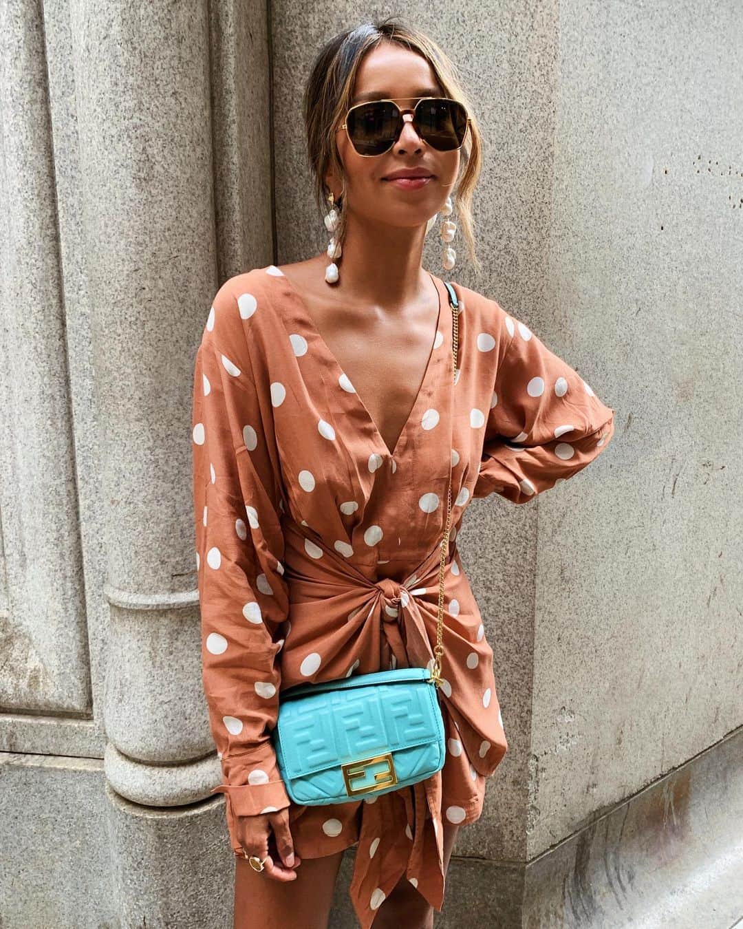 ジュリー・サリニャーナさんのインスタグラム写真 - (ジュリー・サリニャーナInstagram)「My summer Friday ootd. 💕」7月18日 7時06分 - sincerelyjules