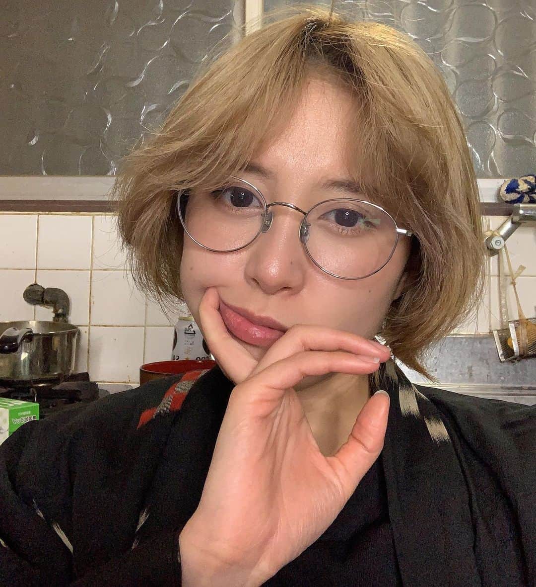 岡奈なな子（おかなちゃん）のインスタグラム：「ブリーチしたときの写真あまり載せてないので思い出投稿。」