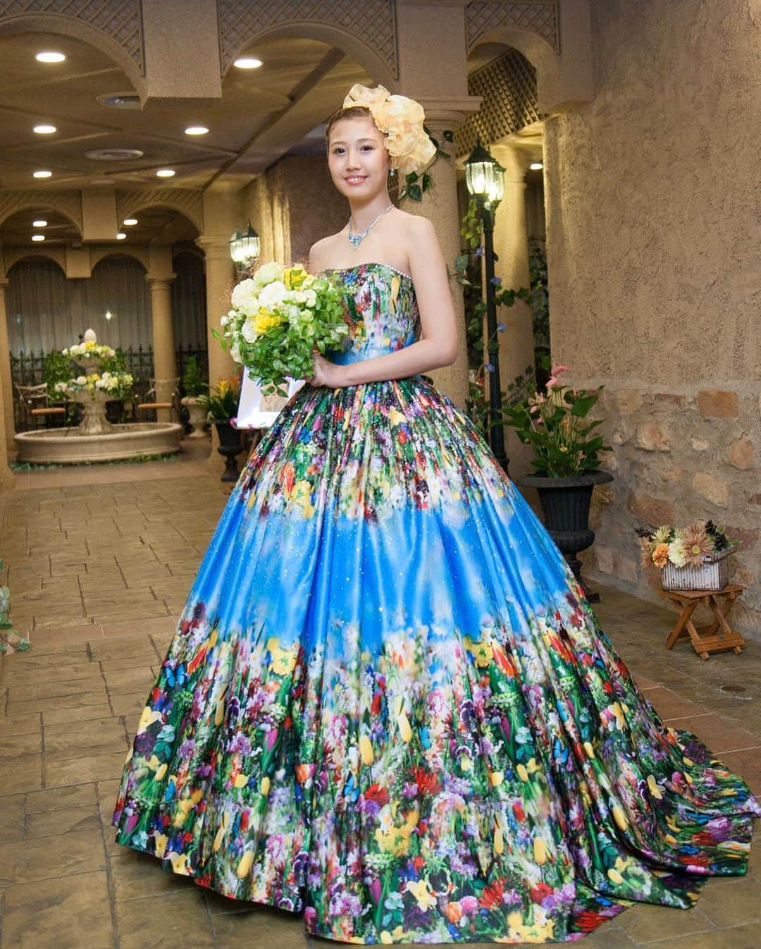 セレス高田馬場さんのインスタグラム写真 - (セレス高田馬場Instagram)「. . . 「変わったデザインのドレスが着たい！」 「印象に残るようなドレスがいい！」 . . そんな花嫁さんにプリント柄ドレスや ゴージャスで華やかなドレスをピックアップしました👗 . . インパクトのあるお色直し衣裳は CELESでも大人気です✨ 是非、ご試着にチャレンジしてみては・・・☺️？？ . . . . 💍》［ #セレス高田馬場 ］［ #セレス花嫁 ］で フェアの様子や当日レポをUP してね✨ こちらのアカウントでご紹介させて頂きます❣️ follow me👉 @celestakada . . 🤵👰》人気のブライダルフェアに参加しよう✨ 詳しくはTOPのURLからHPをcheck👀 . . セレス高田馬場💒 ☎️03-3207-5161 ［営業時間］11:00~19:00［定休日］木曜日 ※詳しくはHPをご確認下さい . . #CELES高田馬場#CELES花嫁#プレ花嫁#卒花嫁 #結婚式準備#挙式#大聖堂#結婚式#結婚式場 #ブライダルフェア#式場見学#東京花嫁 #高田馬場#wedding#前撮り#チャペル #全国のプレ花嫁さんと繋がりたい #全国の卒花嫁さんと繋がりたい #2021年春婚#2021年夏婚#2020年秋婚 #2020年冬婚#プリント柄#プリント柄ドレス #カラードレス#お色直し#ニナミカドレス」7月18日 19時33分 - celestakada