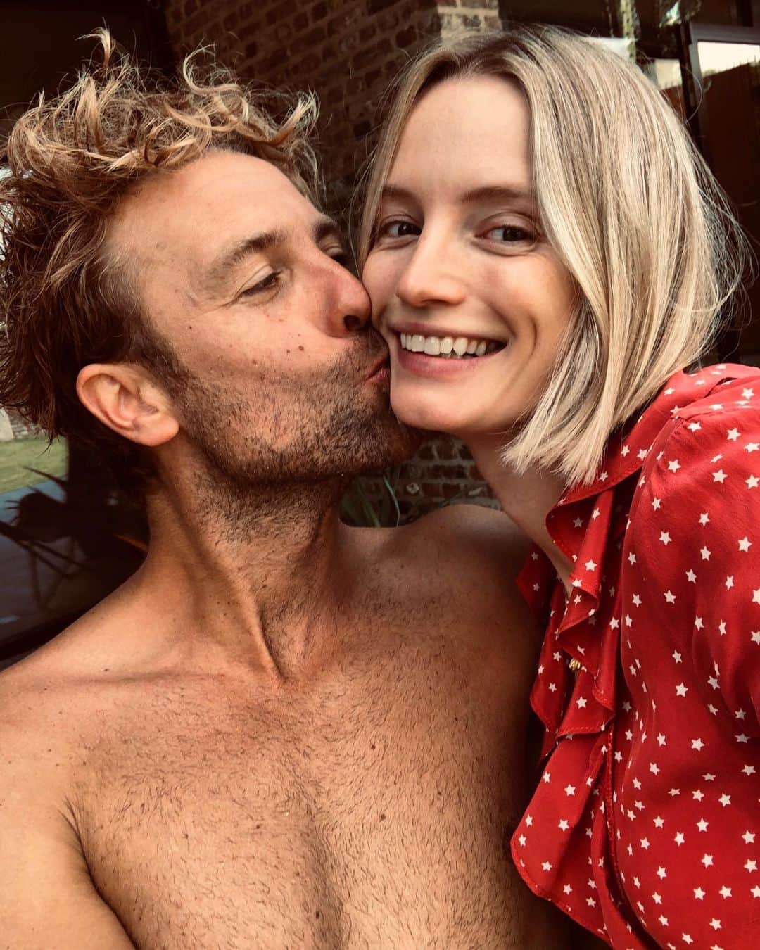 モード・ウェルゼンさんのインスタグラム写真 - (モード・ウェルゼンInstagram)「Happy birthday to the bestttttt @bramaarts83 🎈❤️ ILYSM!!! 4evahh xxx」7月18日 19時39分 - maudwelzen