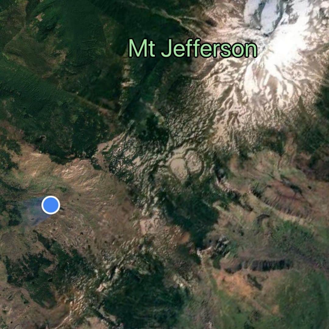 レイン・ウィルソンさんのインスタグラム写真 - (レイン・ウィルソンInstagram)「The many views of Mt Jefferson...」7月18日 12時23分 - rainnwilson