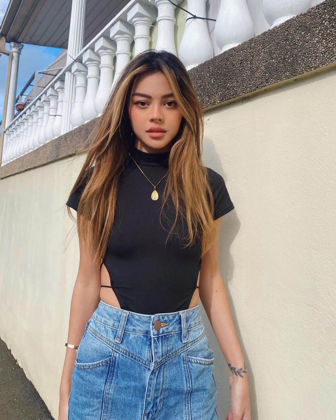 リリーマイマックのインスタグラム：「Casual @fashionnova fashionnovapartner」