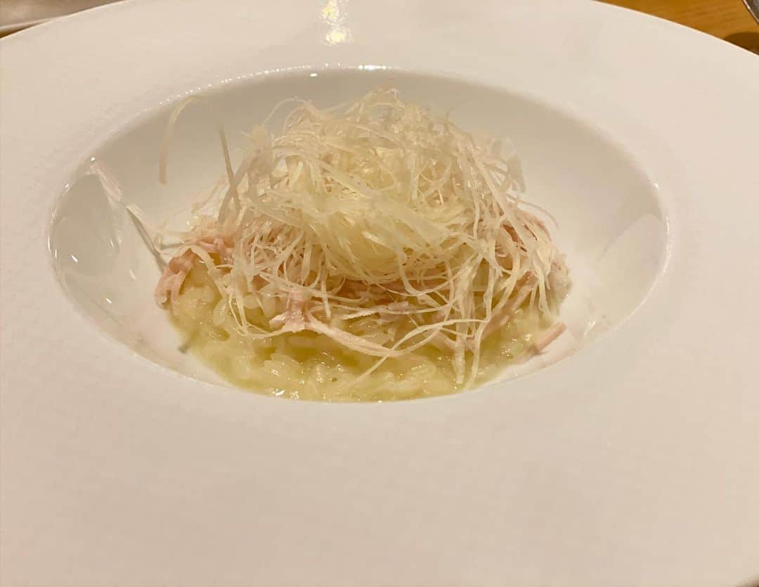 青山有紀のグルメインスタ