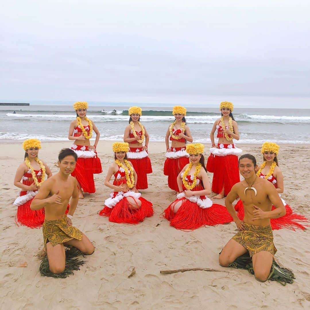 スパリゾートハワイアンズさんのインスタグラム写真 - (スパリゾートハワイアンズInstagram)「福島、そして日本の皆さまへ、元気と笑顔を！#音楽の日 に出演しました。 . #ハワイアンズ #スパリゾートハワイアンズ  #フラガール  #シバオラ  #スパリゾートハワイアンズダンシングチーム  #tube  #笑顔 #元気  #音楽の日」7月18日 15時09分 - spa.resort.hawaiians