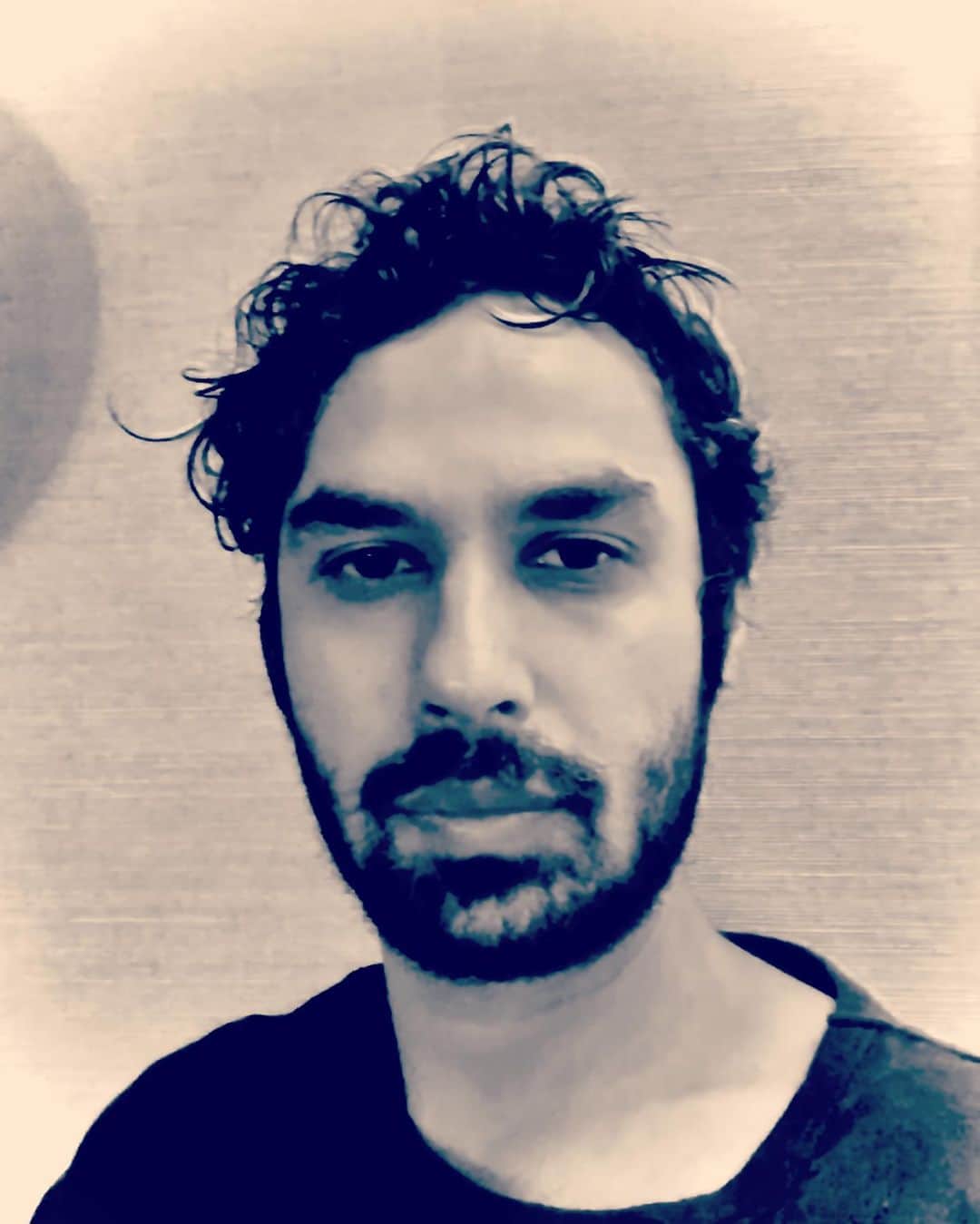 クナル・ネイヤーのインスタグラム：「Too long have you allowed everyone else to write on the canvas of your life. Take back the pen, write your own story...」