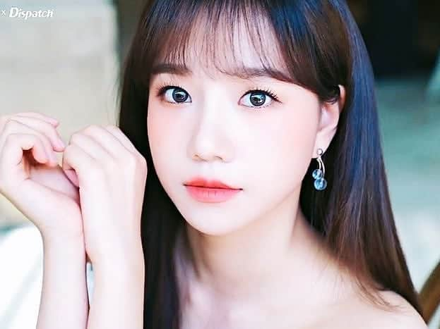 チョ・ユリさんのインスタグラム写真 - (チョ・ユリInstagram)「Why so pretty😭💛 ______ Jo yuri's daily updates? Follow me ➡ @joyuri.official °cr:kkura kookie _______ #produce48 #idolschool #mnetofficial  #izone #izoneupdates #mnetproduce48 #joyuri #yuri #kpop  #2020  #조유리 #아이돌 #아이돌학교 #아시아나 #애교 #애교쟁이#아이즈원 #アイズワン #조유리 #유리  #チョユリ #IZONE  #ユリ #은비 #유리Dream #ユリ #IZONE #아이즈원 #アイズワ #comeback #comebackizone」7月18日 20時18分 - joyuri.official