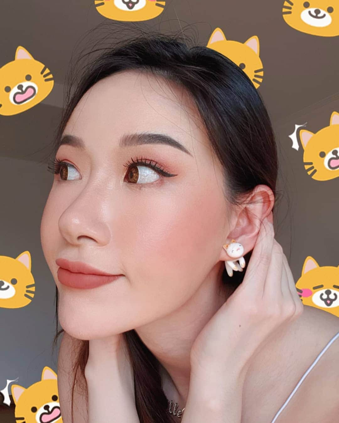 エリッサ・ヤマダのインスタグラム：「just the purrfect earring for an #ailurophile 😻」