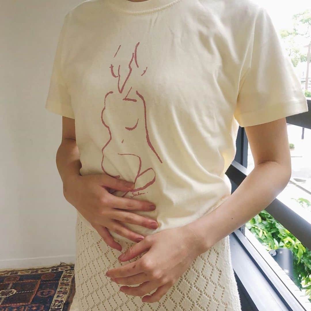 Ryosuke Sugayaのインスタグラム：「今回の5周年記念Tシャツの  収益は  全額「令和２年7月豪雨」に  寄付させていただきます！  少しでも早い復興をお祈りしております  税込み3000円です。  よろしくお願いします。」