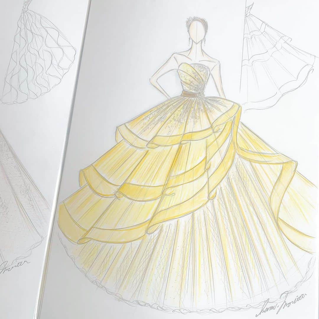 Dressy編集長 Miiさんのインスタグラム写真 Dressy編集長 Miiinstagram コラボドレスのデザイン画 Isamumorita Drsssy By プラコレ プラコレ Dressy花嫁 プレ花嫁 卒花 花嫁 卒花嫁 結婚準備 花嫁準備 撮影指示書 L4l Likeforlikes