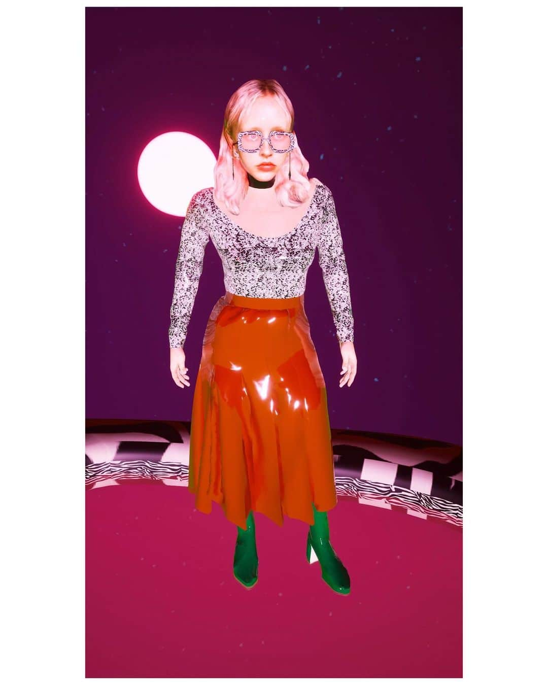 Vogue Italiaさんのインスタグラム写真 - (Vogue ItaliaInstagram)「Seven 3D Artists you need to know right now chosen by digital stylist and creative director @RujanaCantoni: 3D is a world already known in many fields, for example in cinema or architecture but it seems that in fashion it is something little explored. “3D is like a window on the future that allows you to have no more limits and barriers” says Rujana. “The idea of being able to transform my work into digital led me to start this project with seven 3D artists that are completely dissimilar to each other. I assigned a brand to each one, with the aim of showing how there can be different creative approaches and visions and what can arise from the union between two distinct worlds. This could be an additional possibility for brands to approach a new way of selling and communicating products. But above all, it would give space to a talented category of creatives, the 3D artists, who I’m sure will bring a breath of fresh air.” Swipe the gallery to see the works by @Samylacrapule, @Carolthekitty, @institute_digital_fashion, @iceicebabyspice and @vas3dfashion and tap the link in our bio for more.」7月18日 22時00分 - vogueitalia