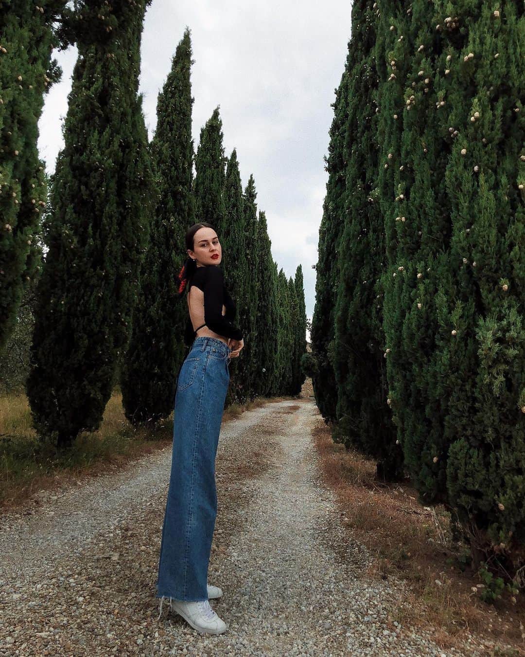 アンディー・トレスさんのインスタグラム写真 - (アンディー・トレスInstagram)「Cypress roads everywhere you look 💘 #Tuscany any」7月18日 22時06分 - stylescrapbook