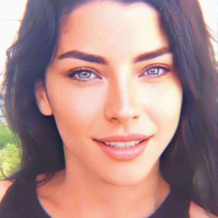 Merve Boluğurのインスタグラム