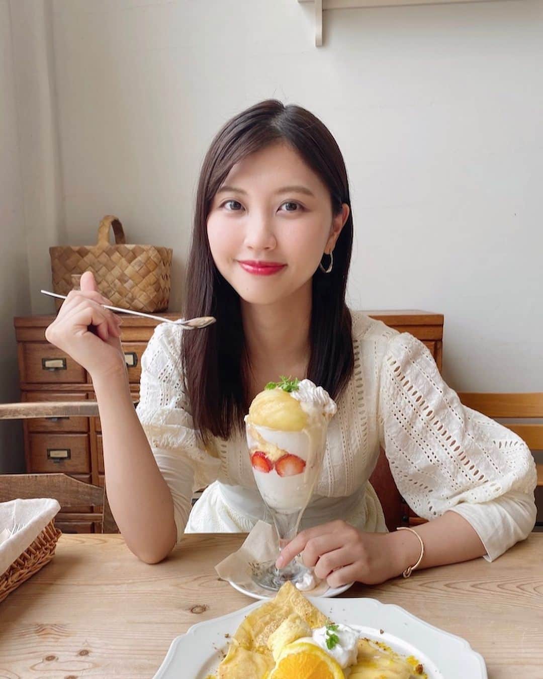 足立沙織のグルメインスタ