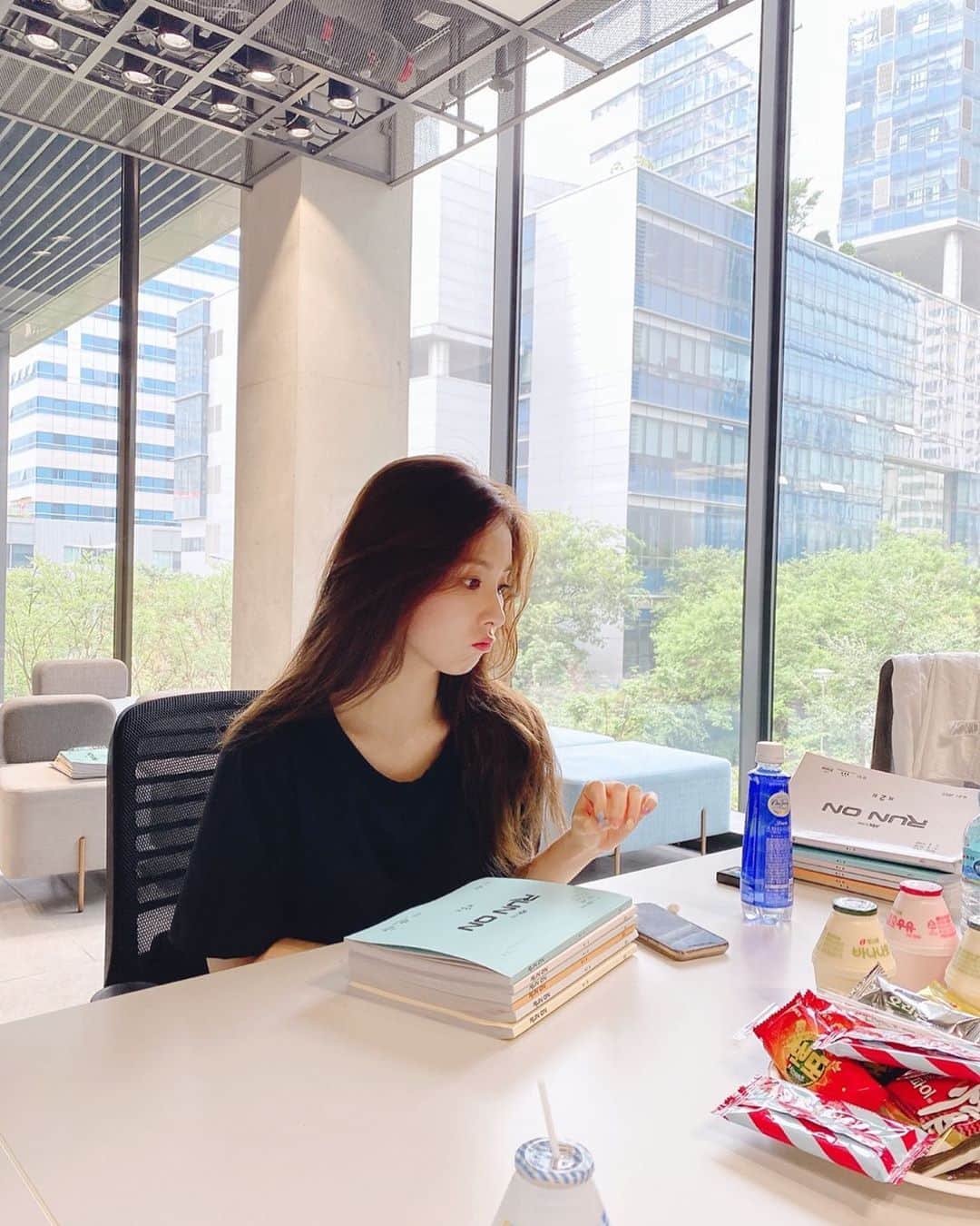 シン・セギョンのインスタグラム：「📷by @sooyoungchoi ✨」