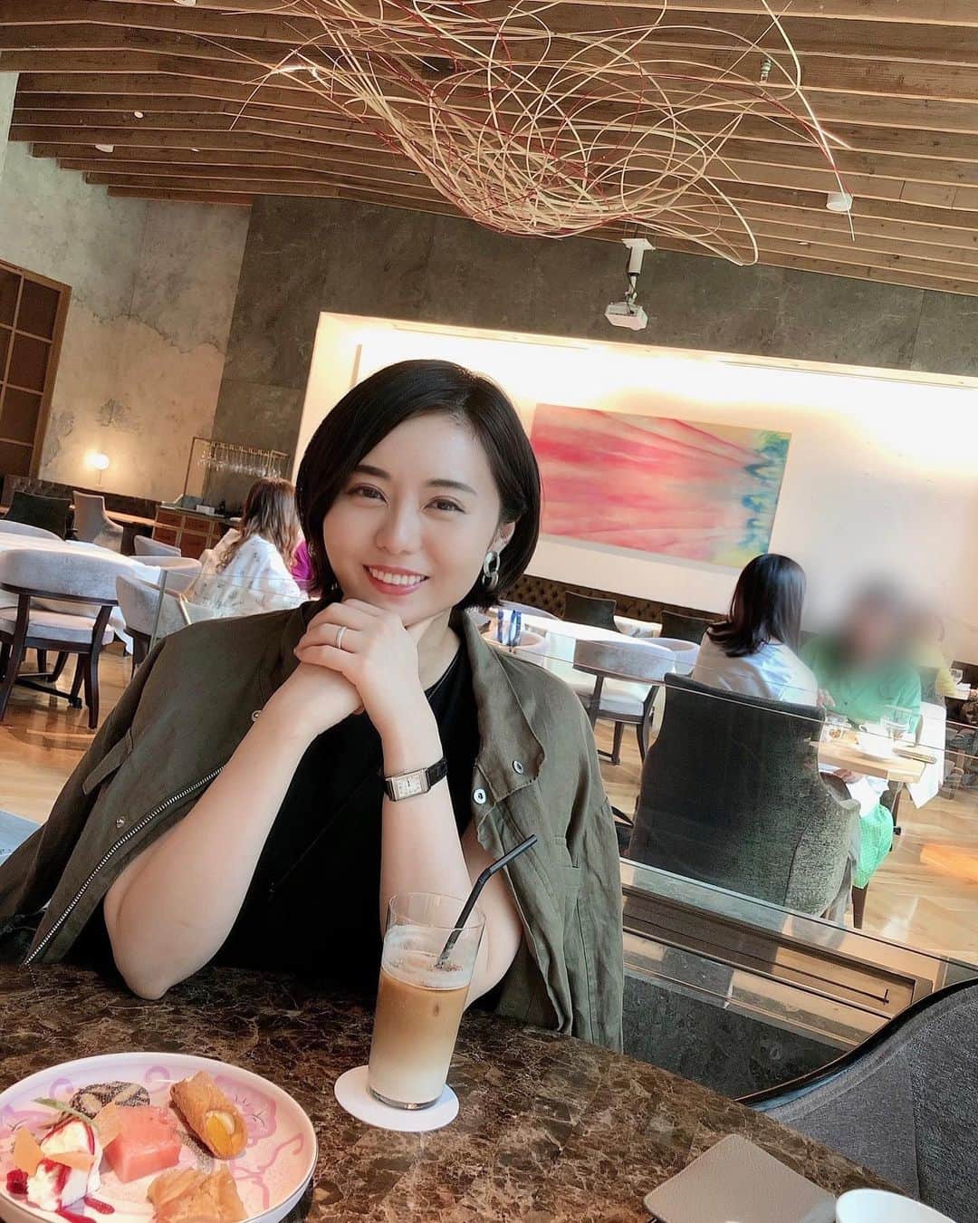 瀧口友里奈のグルメインスタ