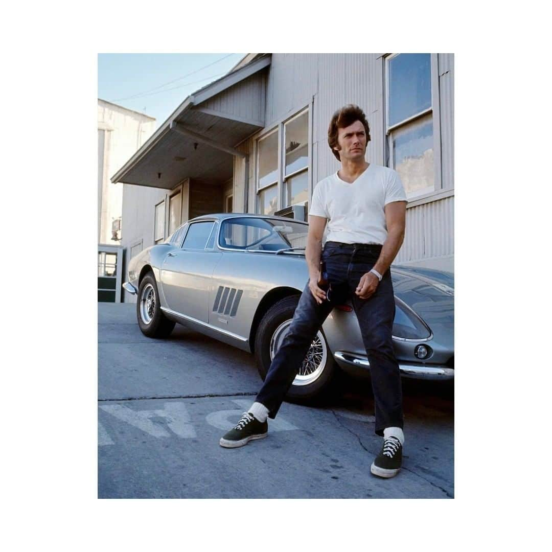 オリバースペンサーさんのインスタグラム写真 - (オリバースペンサーInstagram)「There’s cool and then there’s a young Clint Eastwood in jeans and a white tee casually leaning against his Ferrari 275GTB cool. ⠀ ⠀ 📷Bud Lee via @classic_steeringwheels⠀ ⠀ #oliverspencer #clinteastwood #ferrari⠀」7月18日 23時10分 - oliverspencer