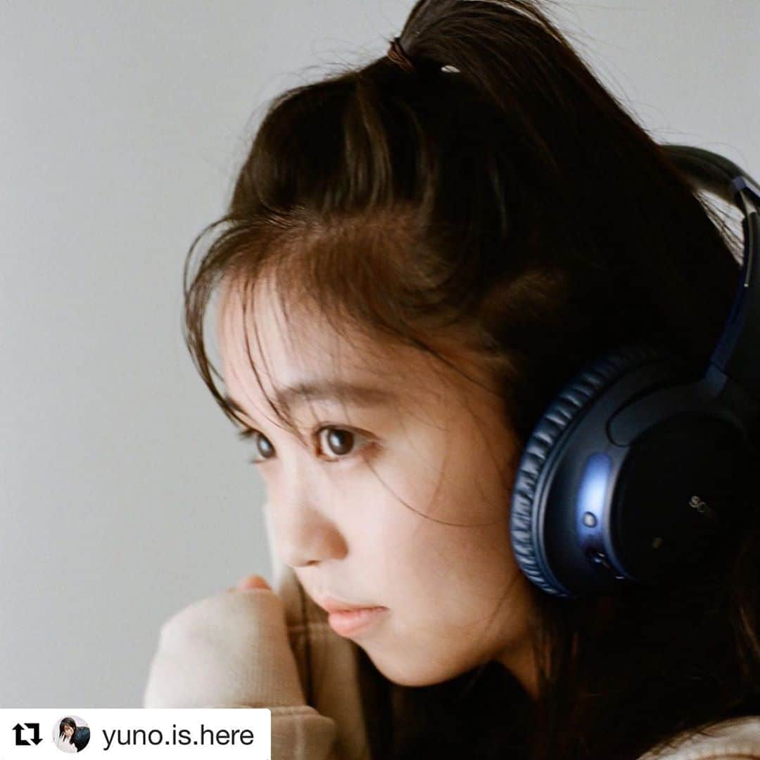 大原優乃さんのインスタグラム写真 - (大原優乃Instagram)「今回の連載、最強説。 ㅤㅤ #Repost @yuno.is.here with @get_repost ・・・ 大原優乃「ここにいる。」 音を撮る第2弾！  あの子は何を聴いてるんだろう。 自分が好きなあの曲だったら嬉しい。 そんなイメージ。 ヘッドホン女子、最強説。  #EX大衆 #本日発売」7月18日 23時20分 - yuno_ohara