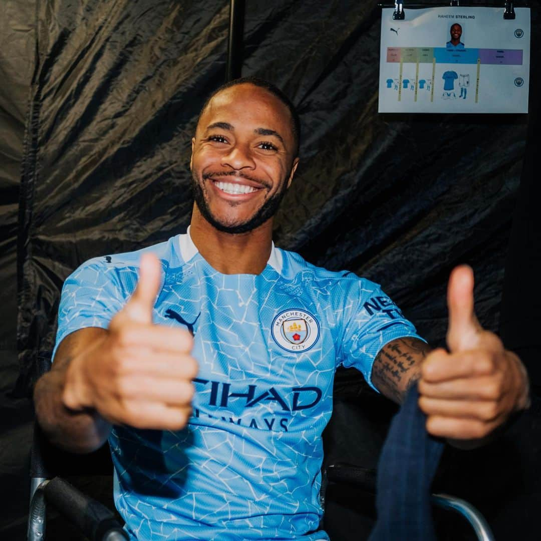 マンチェスター・シティFCさんのインスタグラム写真 - (マンチェスター・シティFCInstagram)「New home kit debut incoming at Wembley! 💎 #mancity #thisisourcity」7月19日 0時31分 - mancity