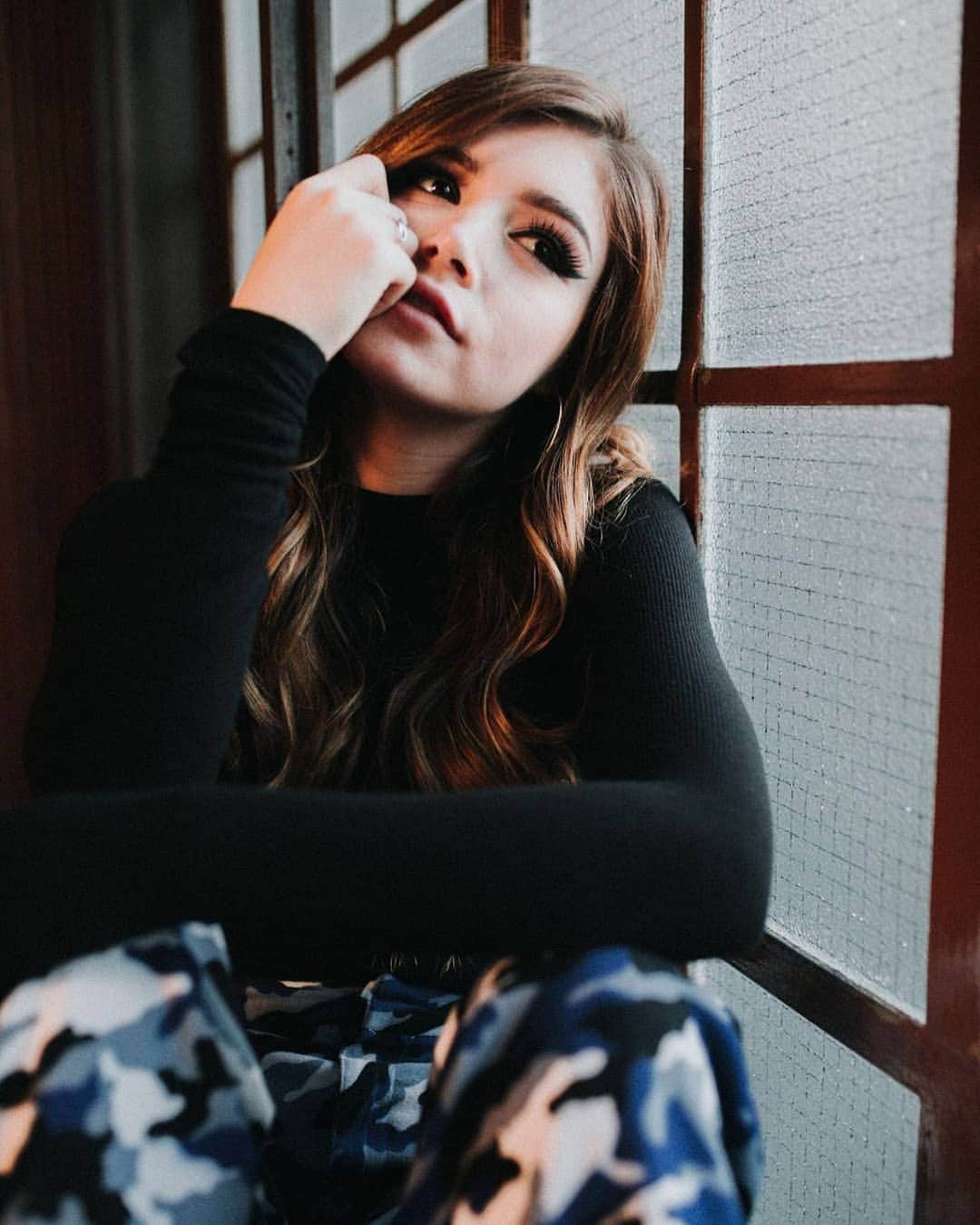 のインスタグラム：「Somewhere we'll find infinity 💫 __  #againstthecurrent #chrissycostanza #willferi #dangow #atc #pastlives #gravity #music」