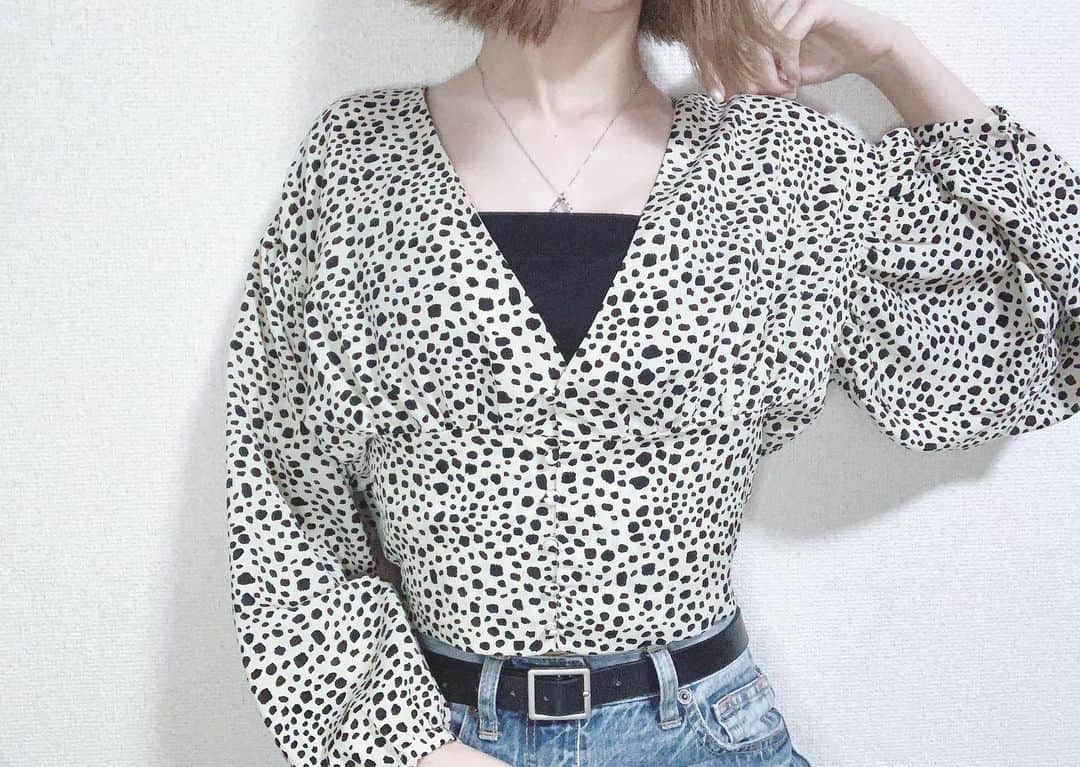 桑名利瑠のインスタグラム：「. . . 私服♡今日は、こんな感じでした🦋 . . . #fashion #followforfollowback #followｍe #l4l #code #outfit #outfitoftheday #selfie #selca #instafashion #instagood #instalike #today #ショートボブ #ダルメシアン #photo #photooftheday #denim #makeup #make #tokyo #아이돌 #모델 #패션 #도쿄 #미용 #accessory #silver #style #me」