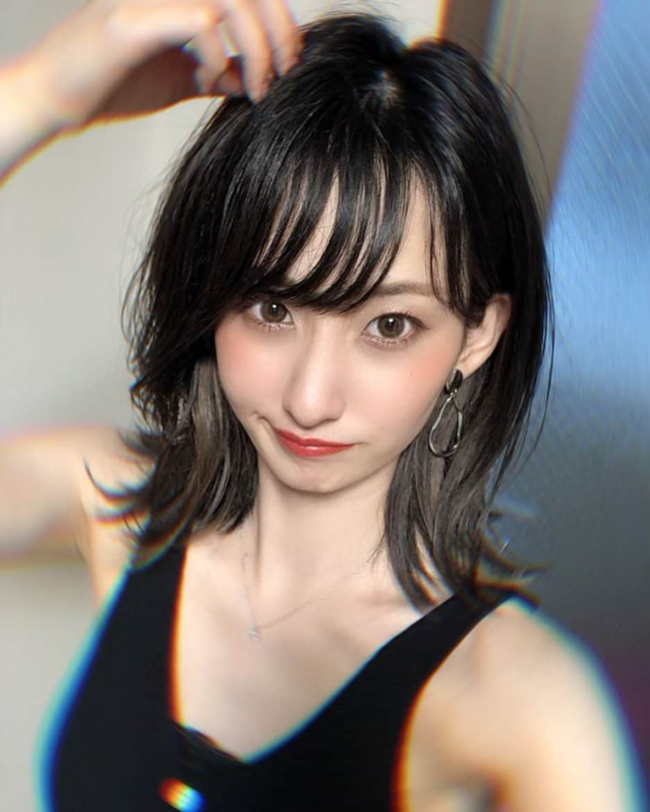 豊原未帆さんのインスタグラム写真 - (豊原未帆Instagram)「暗くしてインナーカラーやで  #new#hair#color#haircolor#change#black#innercolour#サロン#サロンモデル#instagram#instapic#instadiary#l4l」7月19日 2時00分 - _____mp0721