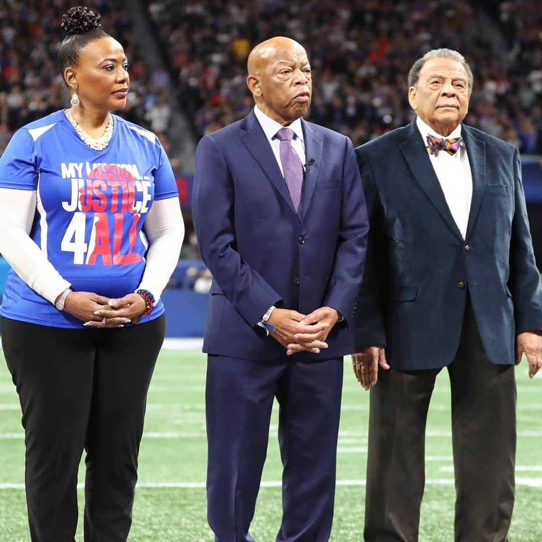 NFLさんのインスタグラム写真 - (NFLInstagram)「“The National Football League mourns the loss of an American hero and icon, Congressman John Lewis. Congressman Lewis devoted his life to advancing the causes of freedom, justice and equality for all. His leadership and courage helped to transform our nation, making it more just. We extend our condolences to his family, friends, colleagues and constituents and join them in celebrating his full life, his storied journey, and his unparalleled legacy.” - Commissioner Roger Goodell」7月19日 2時11分 - nfl
