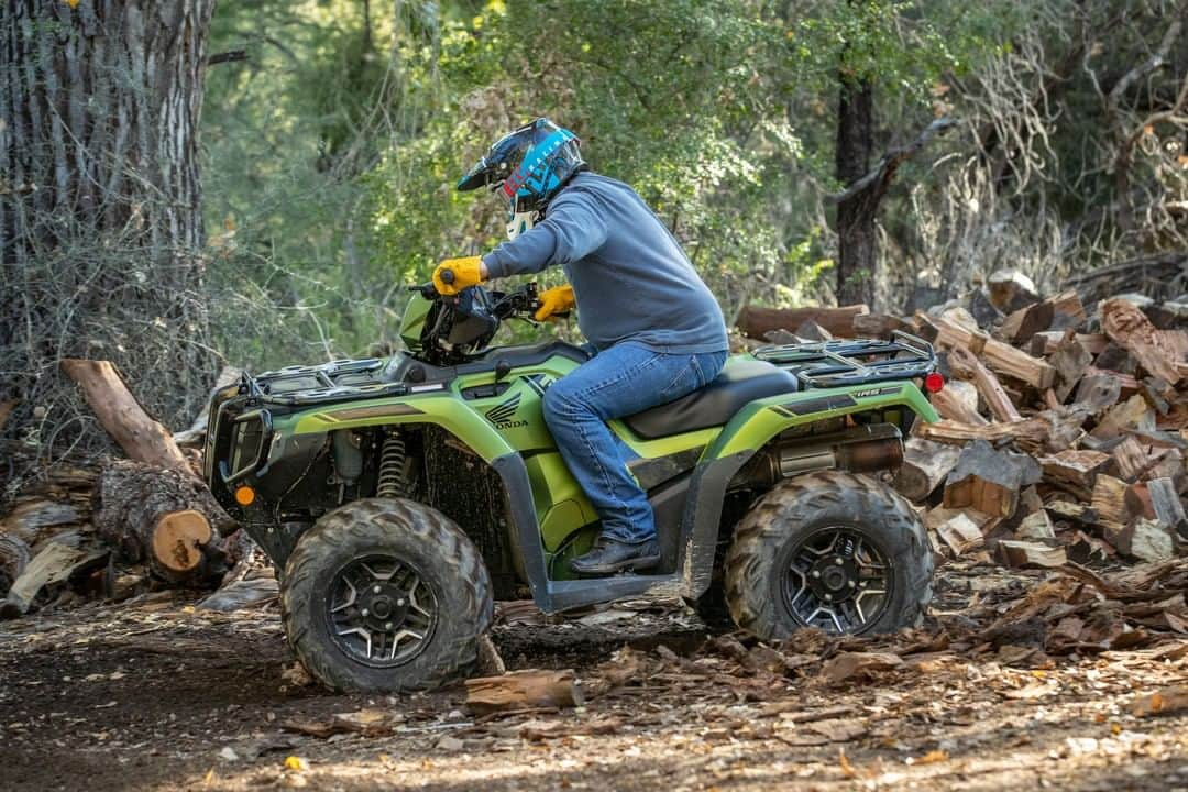 Honda Powersports USさんのインスタグラム写真 - (Honda Powersports USInstagram)「2021 Rubicon  Ready for hard work and serious play, and that are so user-friendly that riders won't want to climb off. #hondaatv #betteronahonda」7月19日 2時15分 - honda_powersports_us