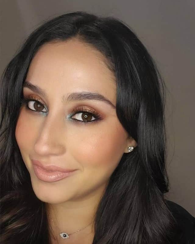 Motives Cosmeticsさんのインスタグラム写真 - (Motives CosmeticsInstagram)「@JackieGomezBeauty  killed it with these two looks using the @THALIA x Motives VIVA Palette! Which look is your favorite?」7月19日 3時00分 - motivescosmetics