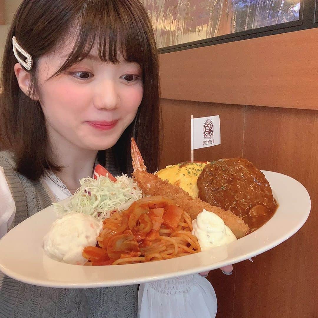 長江里加のグルメインスタ