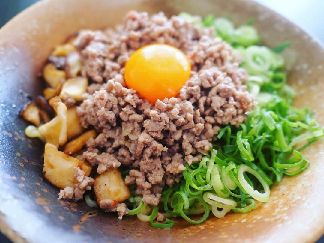 木村良平さんのインスタグラム写真 - (木村良平Instagram)「最近、麺ばっかりあげてる（笑）余り物で台湾まぜそば。うまーい！ #foodporn」7月19日 13時53分 - ryouhey_drunk