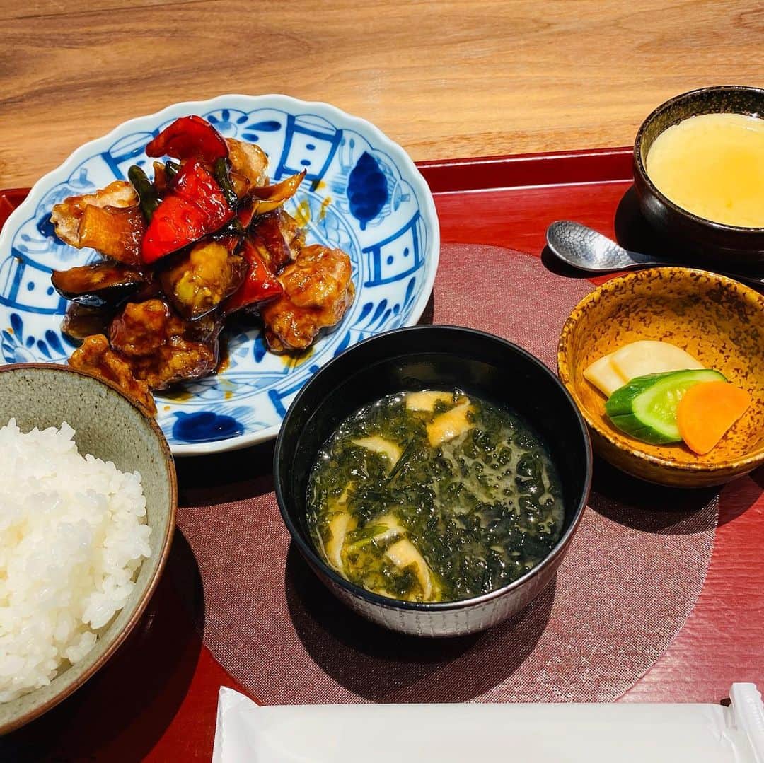 水木一郎さんのインスタグラム写真 - (水木一郎Instagram)「ランチで食べた鶏肉の黒酢あんかけ。美味しくてハマりそう。 #ランチ  #黒酢あんかけ #水木一郎」7月19日 11時08分 - ichiromizuki