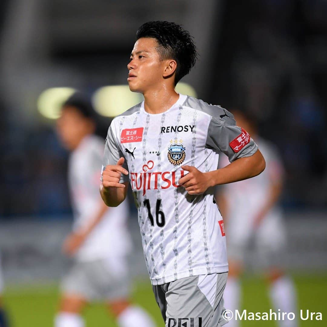 Goal Japanさんのインスタグラム写真 - (Goal JapanInstagram)「. ＼試合終盤のゴールラッシュ⚽️／ 川崎Fがリーグ戦再開から4連勝を飾った⭐️⭐️⭐️⭐️ (Photo: Masahiro Ura) . 🇯🇵#明治安田生命J1リーグ 第5節 🆚横浜FC 1-5 川崎フロンターレ ⚽️#脇坂泰斗 (28分)、#田代真一 (59分)、#家長昭博 (78分)、#小林悠 (75分, 83分)、#谷口彰悟 (90+6分) . #soccer #football #jleague #J1 #yokohamafc #kawasakifrontale #frontale #goaljleague #サッカー #フットボール #Jリーグ #明治安田生命Jリーグ #⚽」7月19日 11時22分 - goaljapan