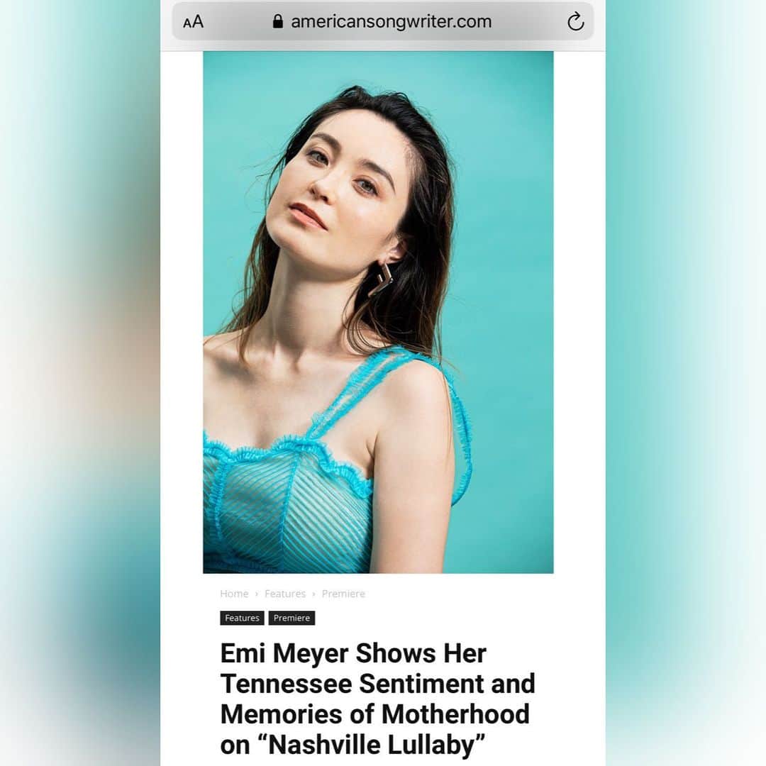 エミ・マイヤーのインスタグラム：「Thank you @americansongwriter for the premiere and write up of my new single “Nashville Lullaby”! (Link in bio) ••• “Meyer’s dive into singer-songwriter territory has proved brilliant and unique with her experimental marriage of horn and brass instrumentations to intimate singer-songwriter storytelling and is an exemplary effort at how to create relatable and authentic songs without looking to any singular trend or genre.” — American Songwriter」