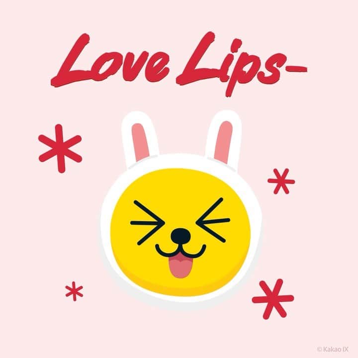 M∙A∙C Cosmetics Japanのインスタグラム：「【公式オンラインショップ先行発売】 韓国最大のメッセンジャーアプリ、「カカオトーク」との限定コラボコレクションが登場✨ ㅤ 限定色のトゥ ラック！はひと塗りで色っぽさがかなうローズカラー💄洗練された女性らしい雰囲気に。 ㅤ ※7月22日(水) M·A·C心斎橋先行発売 ※7月29日(水) 全国発売 ㅤ　　 【公式オンラインショップ限定特典】 ☑︎7月23日(木) 23:59まで全品送料無料！ ☑︎初回ご購入のお客様へ10% OFFクーポンをプレゼント （クーポンコードwelcome）  ㅤ Regram from @maccosmeticskorea  #MACカカオフレンズ #MACKakaofriends #MACCosmeticsJapan #MACCosmetics #MAC #MACコスメ #マックコスメ #コスメ#コスメ紹介#コスメ好き#コスメレポ #化粧品 #デパコス #コスメ部 #コスメマニア #メイク好き#メイク道具#美容大好き#美容好き#トレンドメイク#夏メイク#メイクテク#MACリップ#リップ#リップメイク#リップスティック#リップケア#ボリューム#ぷっくり#リップマニア」