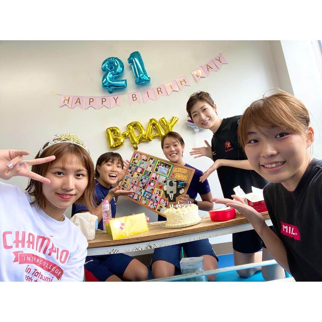 持田早智のインスタグラム：「今日で21歳になりました . みんなありがとう🥰 . これからもよろしくお願いします☺️」