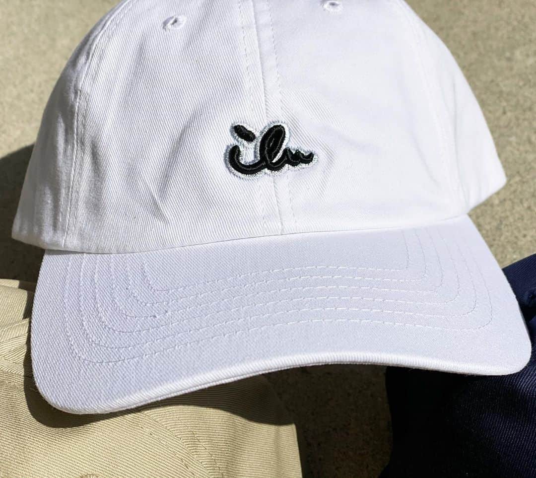 original brand 【ilu098】さんのインスタグラム写真 - (original brand 【ilu098】Instagram)「アイルの帽子 遂に！3Dのアイルロゴ刺繍を 施したキャップ(3色)がカムバック！ ・ILU 3D CAP ¥5,080- 8月18日(火)19:00~販売再開！ #ilu098 #アイルキャップ #帽子 #3dcap #3d #キャップ #おきなわ」8月17日 16時19分 - ilu098