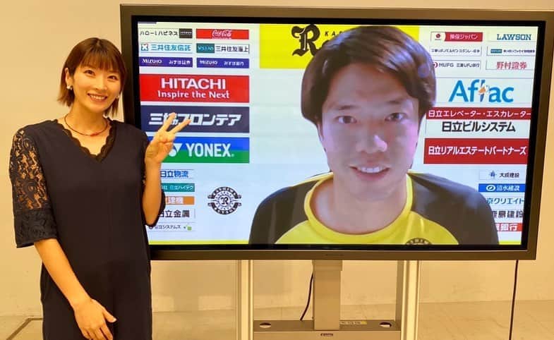 西谷綾子のインスタグラム：「✴︎ 柏レイソル MF 仲間 隼斗選手 リモートインタビュー✨☺️  8/23(日)20:30〜 「ライジングレイソル」観てね💓 お楽しみに💛⚽️  #柏レイソル #水曜日は #ヴィッセル神戸  #柏から世界へ #サッカー #j1 #soccer #reysol #jleague #japan #kashiwa #kashiwareysol #football #vitoria #champion」